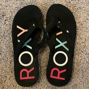 Roxy flip flops- worn like two times!